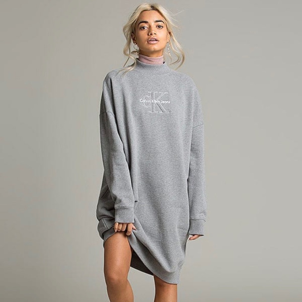 CALVIN KLEIN JEANS CREWNECK SWEATSHIRT